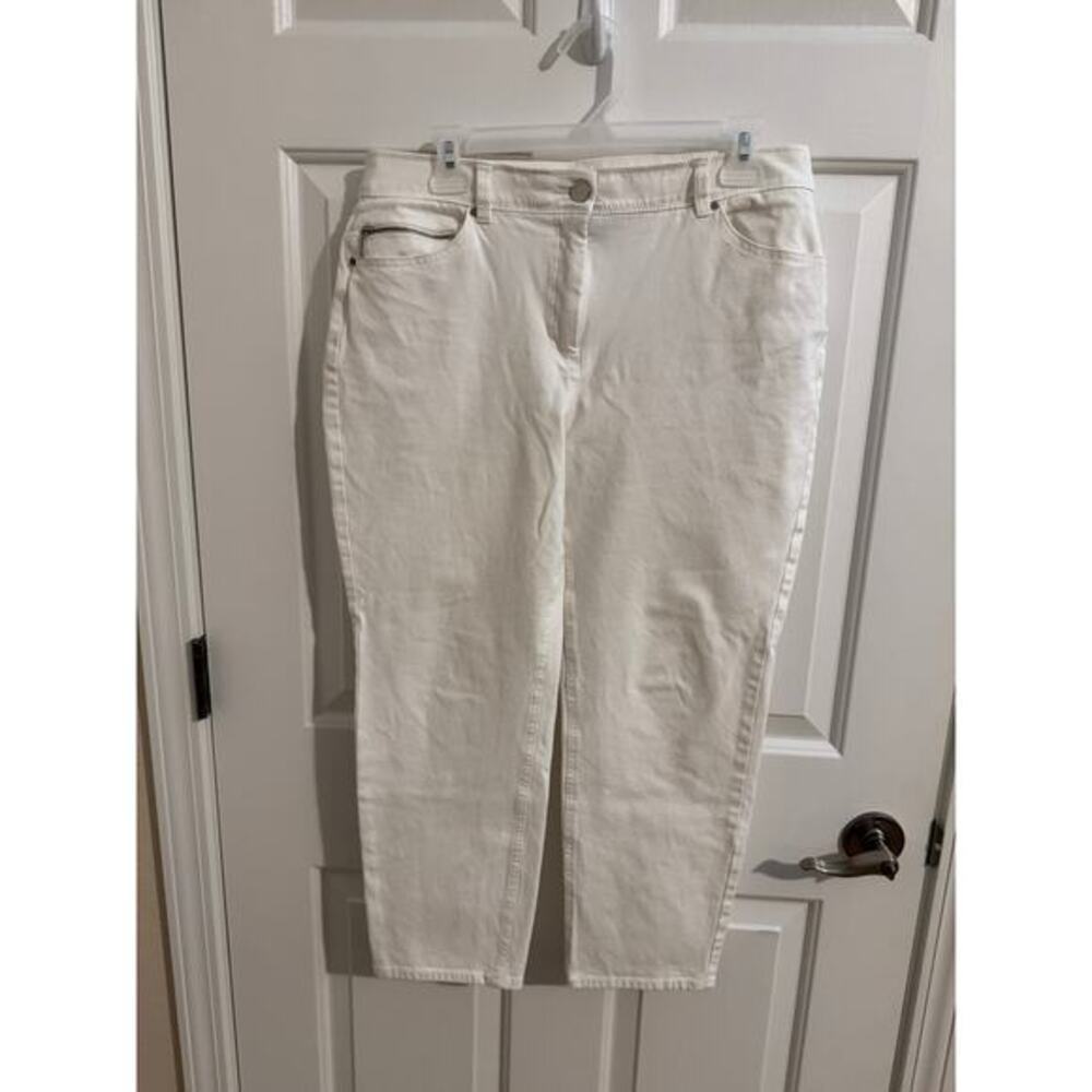 Chico's So Slimming Ankle Jeans White Size 1.5 (10)